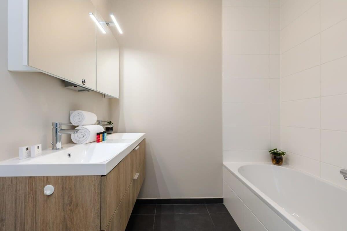 Huswell - Lovely With Terrace And Sea View Apartment *